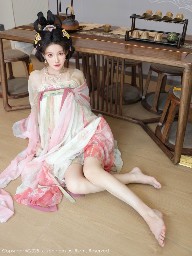 秀人网 [XIUREN] 2025.08.13 梨霜儿
