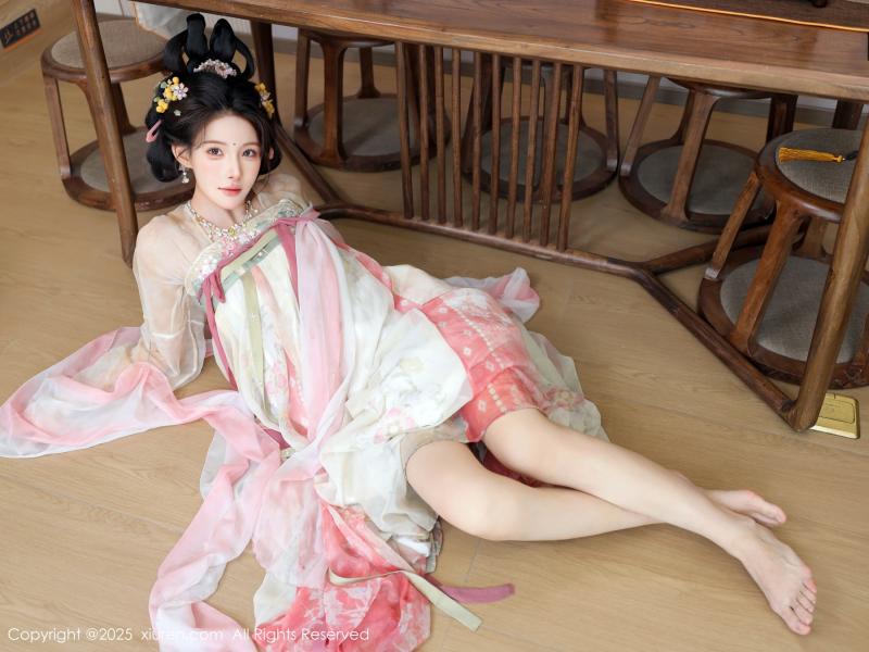秀人网 [XIUREN] 2025.08.13 梨霜儿