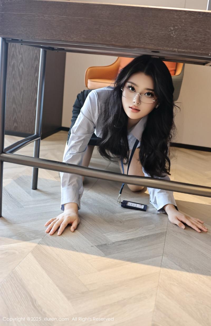 秀人网 [XIUREN] 2025.08.21 糯梨子