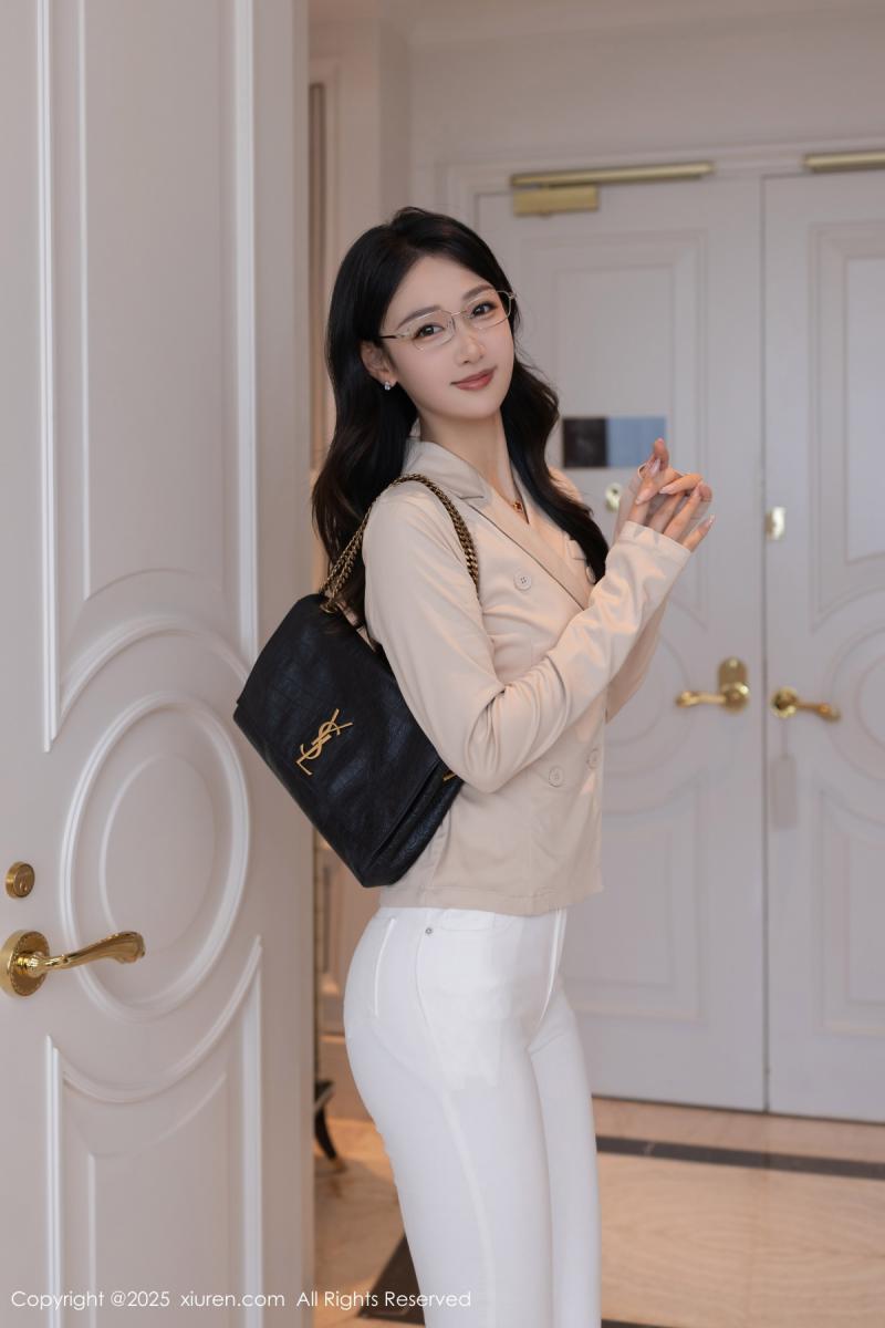 秀人网 [XIUREN] 2025.12.01 唐安琪