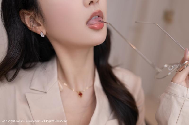 秀人网 [XIUREN] 2025.12.01 唐安琪