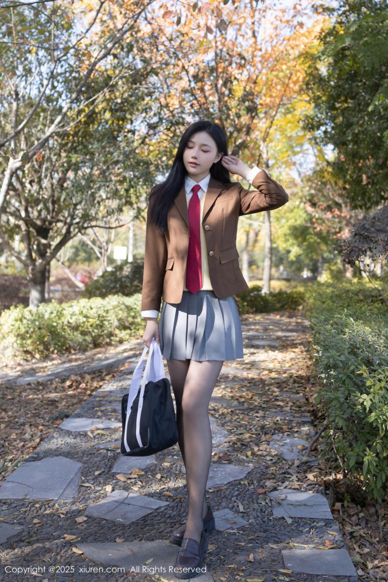 秀人网 [XIUREN] 2025.12.09 安然anran