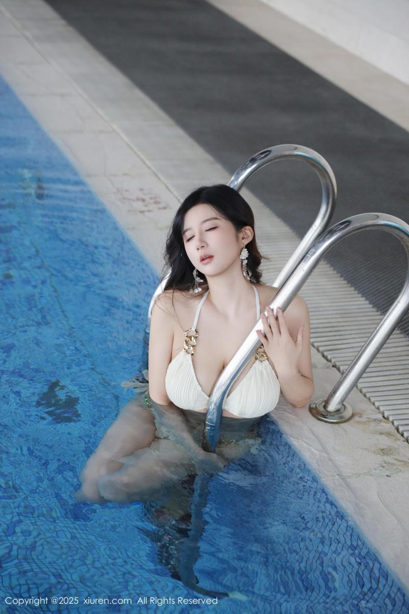 秀人网 [XIUREN] 2025.12.31 小肉肉咪